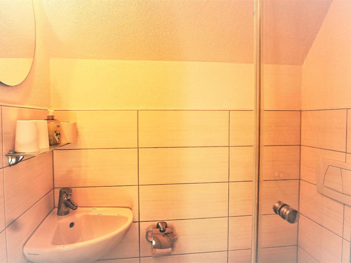 Pension Ins Fischernetz - Maentele Otel Meersburg Dış mekan fotoğraf